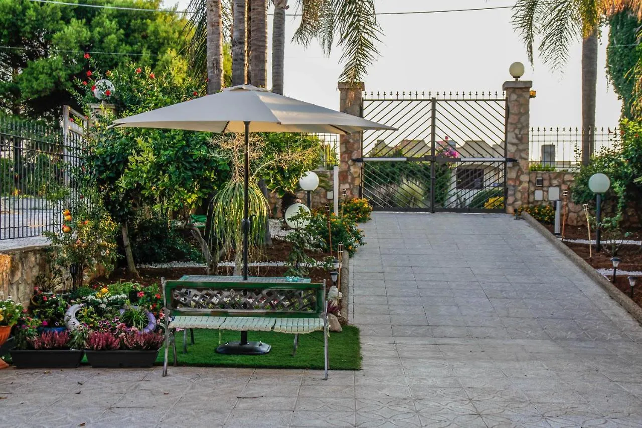 Villa Silvana-Fronte Mare مارسالا