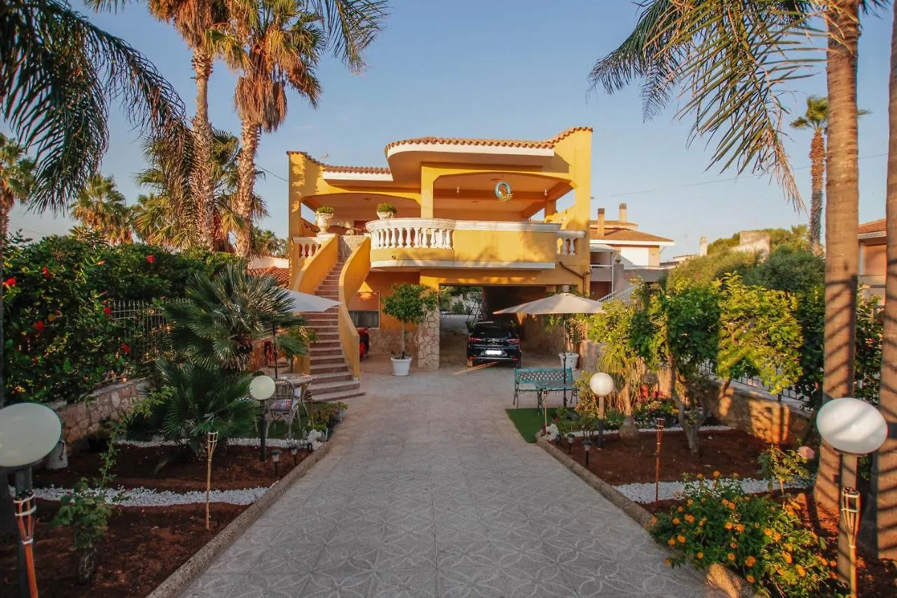 Villa Silvana-Fronte Mare Marsala Italien