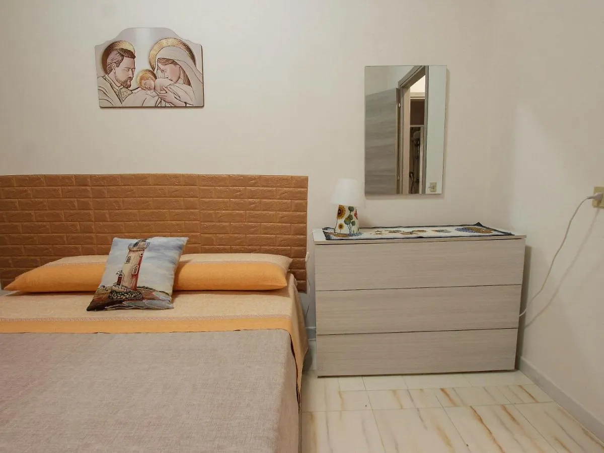 Villa Silvana-Fronte Mare Marsala Italien